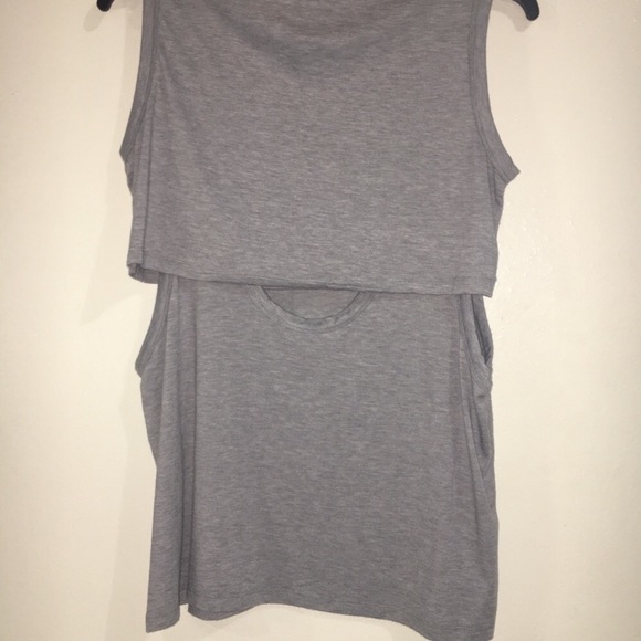 Top women - Picture 4 of 5